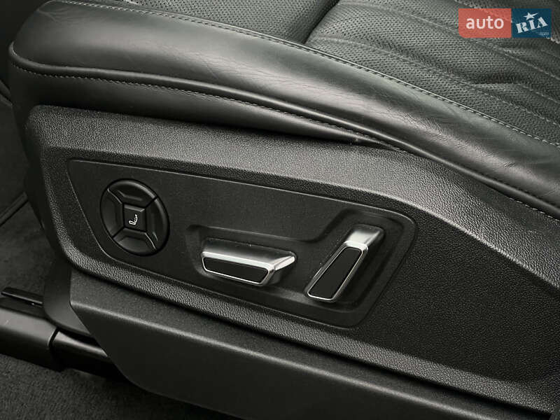 Внедорожник / Кроссовер Audi e-tron 2023 в Луцке