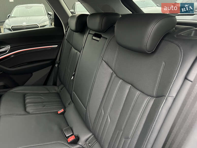 Внедорожник / Кроссовер Audi e-tron 2023 в Луцке