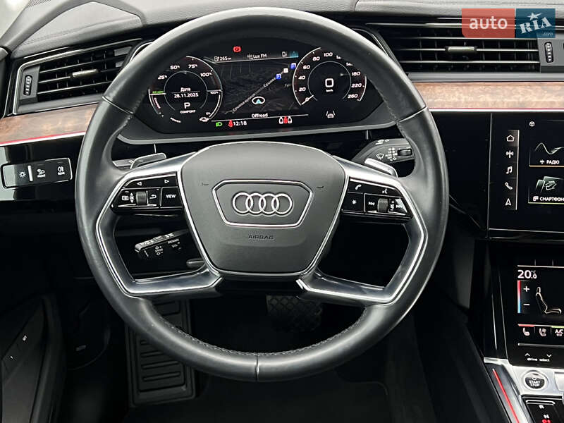 Внедорожник / Кроссовер Audi e-tron 2023 в Луцке