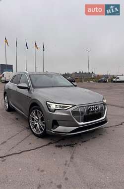 Внедорожник / Кроссовер Audi e-tron 2020 в Львове