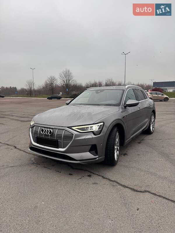 Audi e-tron 2020 Audi e-tron 2020