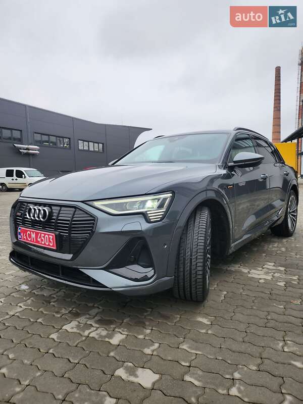 Внедорожник / Кроссовер Audi e-tron 2021 в Бориславе