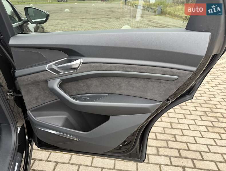 Внедорожник / Кроссовер Audi e-tron 2020 в Львове