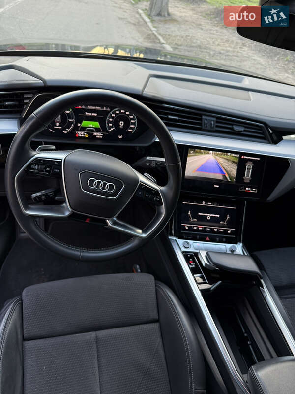Внедорожник / Кроссовер Audi e-tron 2021 в Черновцах