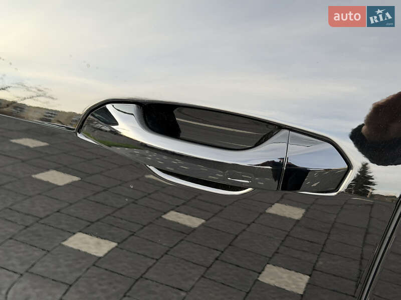 Внедорожник / Кроссовер Audi e-tron 2022 в Ужгороде