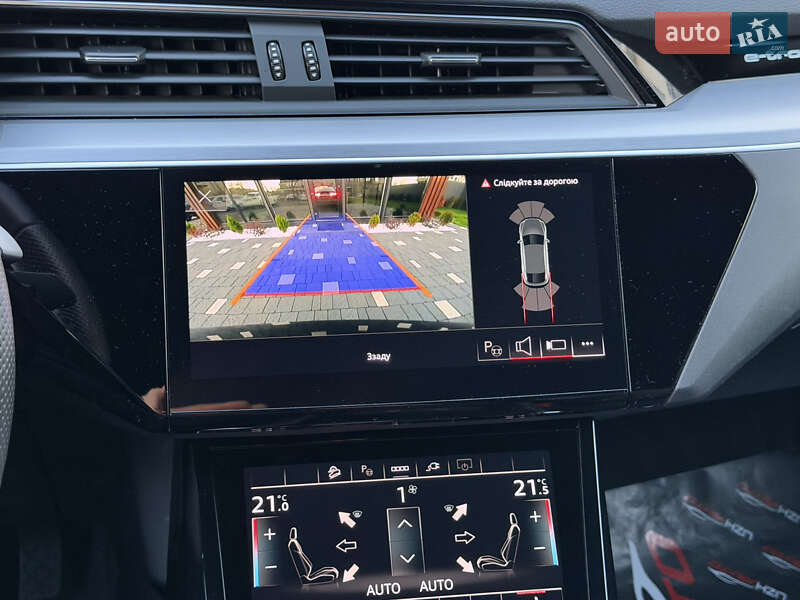 Внедорожник / Кроссовер Audi e-tron 2022 в Ужгороде