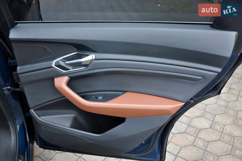 Внедорожник / Кроссовер Audi e-tron 2020 в Львове