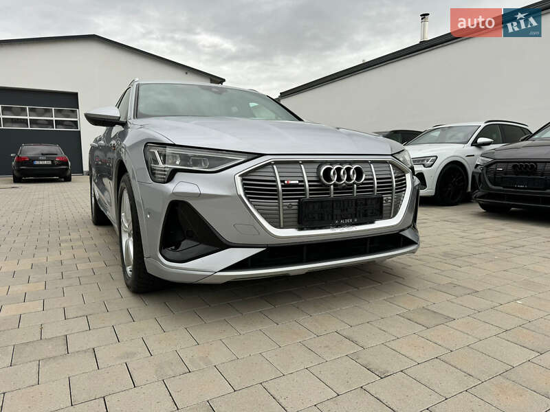 Audi e-tron 2021