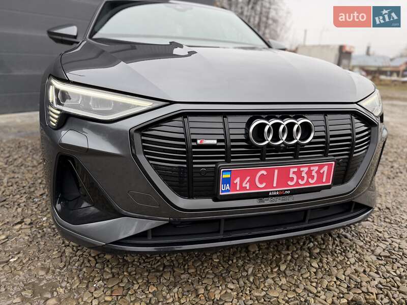 Позашляховик / Кросовер Audi e-tron 2021 в Трускавці
