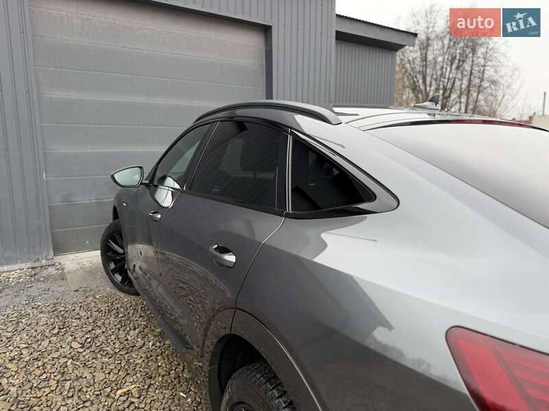 Позашляховик / Кросовер Audi e-tron 2021 в Трускавці