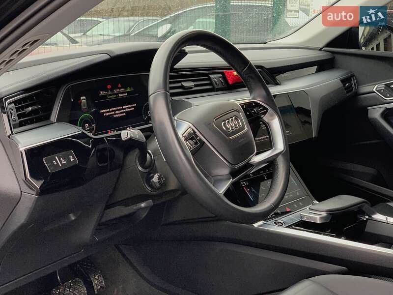 Внедорожник / Кроссовер Audi e-tron 2022 в Бердичеве