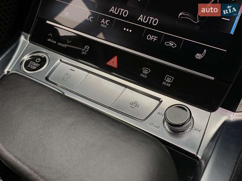 Внедорожник / Кроссовер Audi e-tron 2022 в Бердичеве