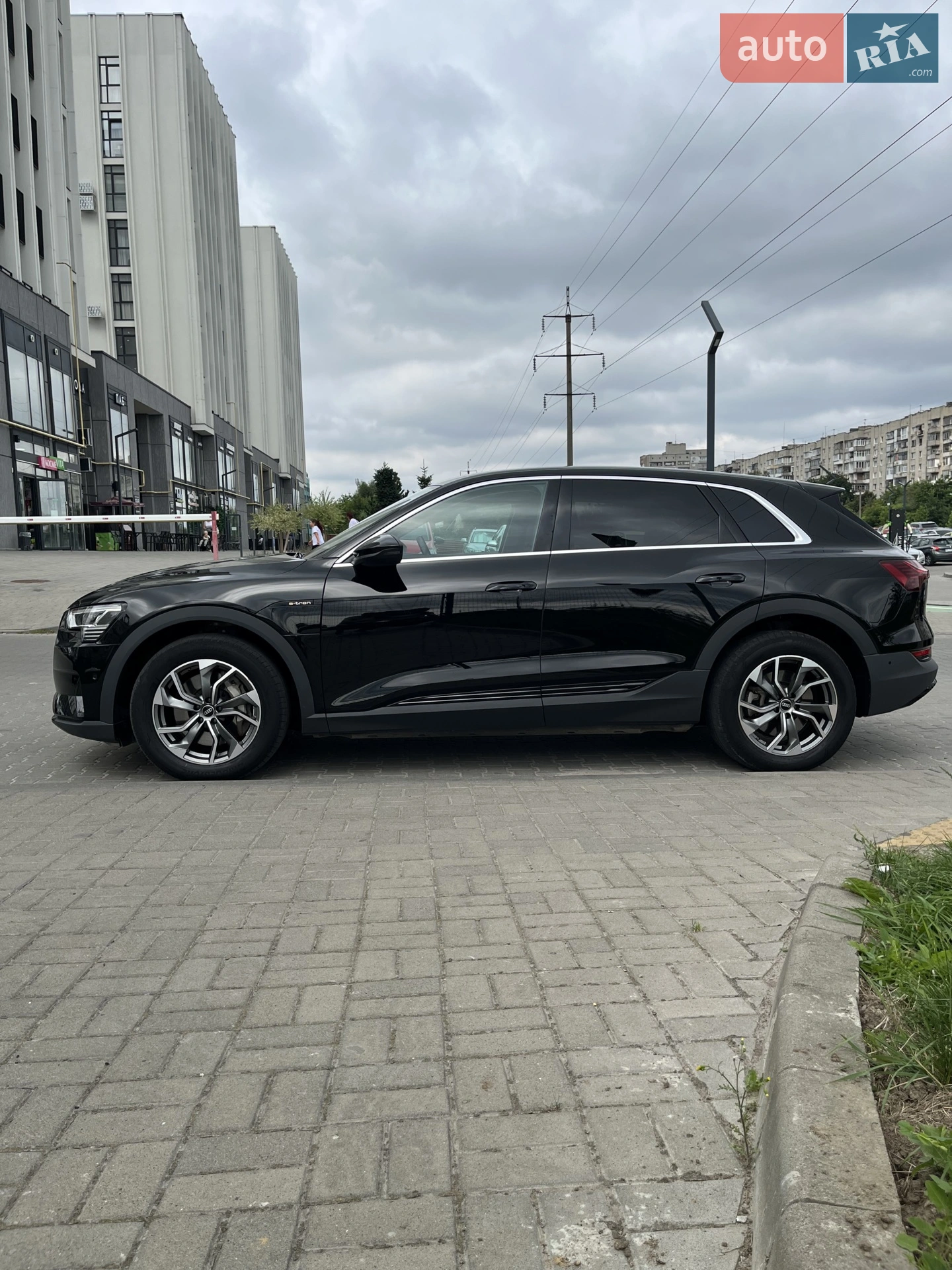 2022 Audi e-tron - мініатюра 10