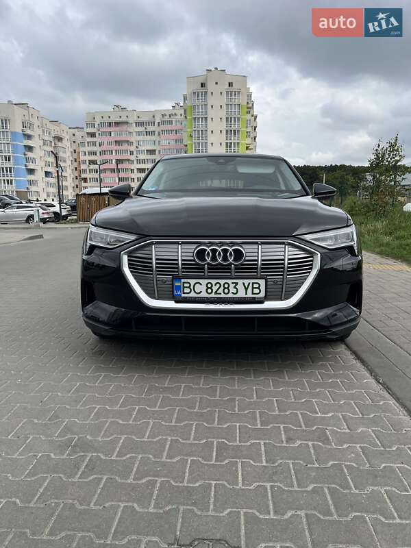 Внедорожник / Кроссовер Audi e-tron 2022 в Львове фото 17 Внедорожник / Кроссовер Audi e-tron 2022 в Львове