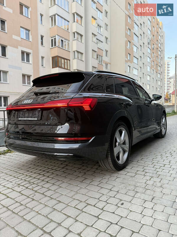 Внедорожник / Кроссовер Audi e-tron 2020 в Львове