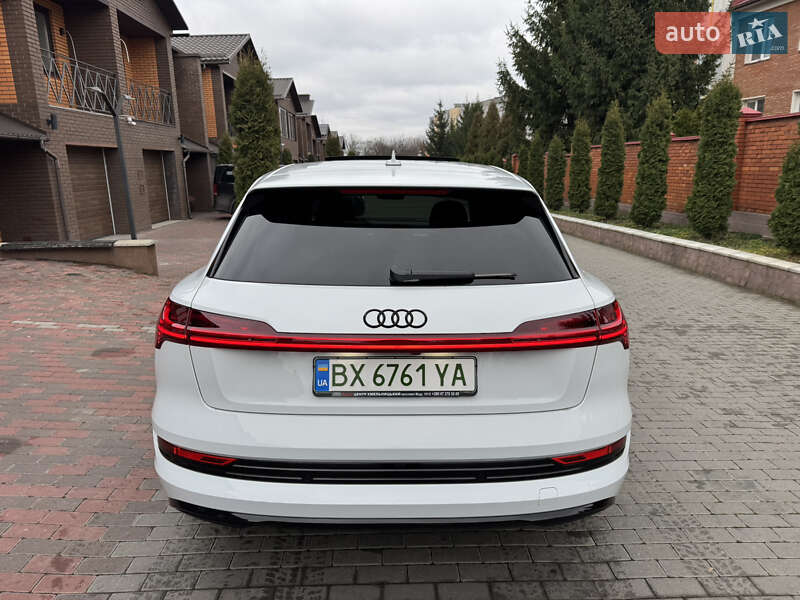 Внедорожник / Кроссовер Audi e-tron 2023 в Хмельницком