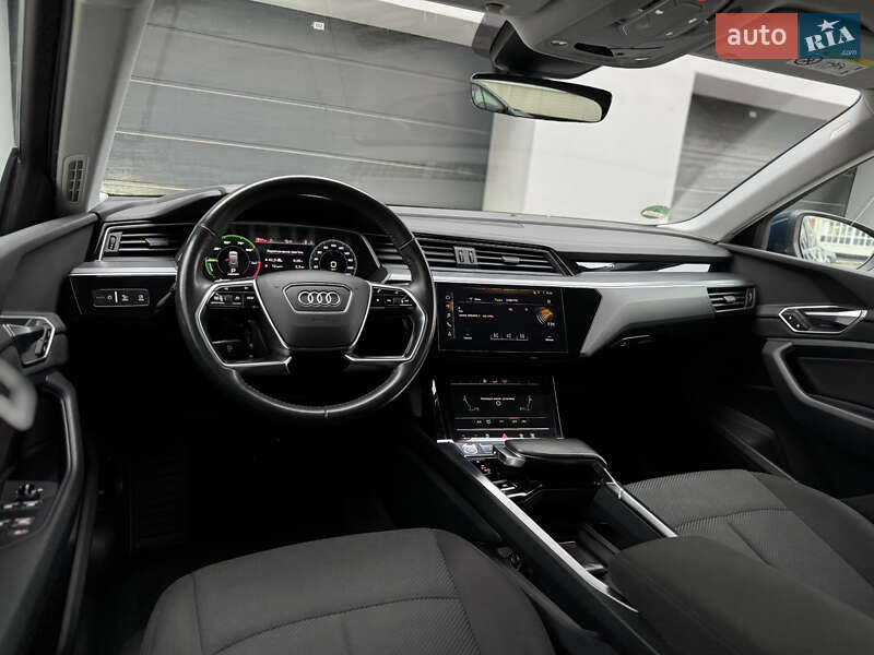 Внедорожник / Кроссовер Audi e-tron 2020 в Тернополе фото 32 Внедорожник / Кроссовер Audi e-tron 2020 в Тернополе