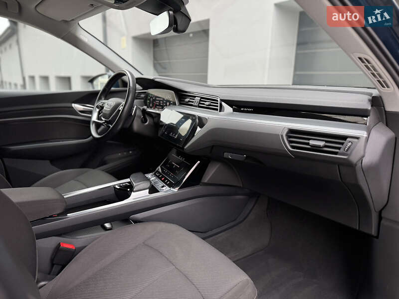 Внедорожник / Кроссовер Audi e-tron 2020 в Тернополе фото 41 Внедорожник / Кроссовер Audi e-tron 2020 в Тернополе