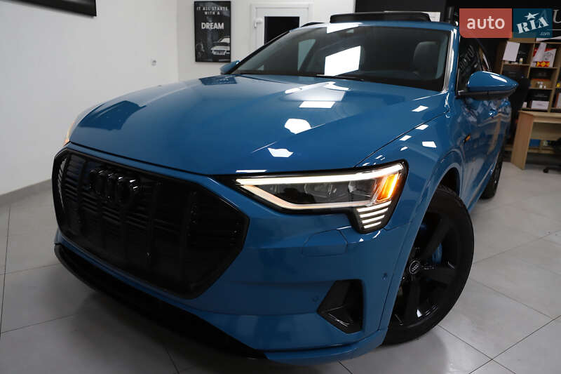 Внедорожник / Кроссовер Audi e-tron 2019 в Дрогобыче