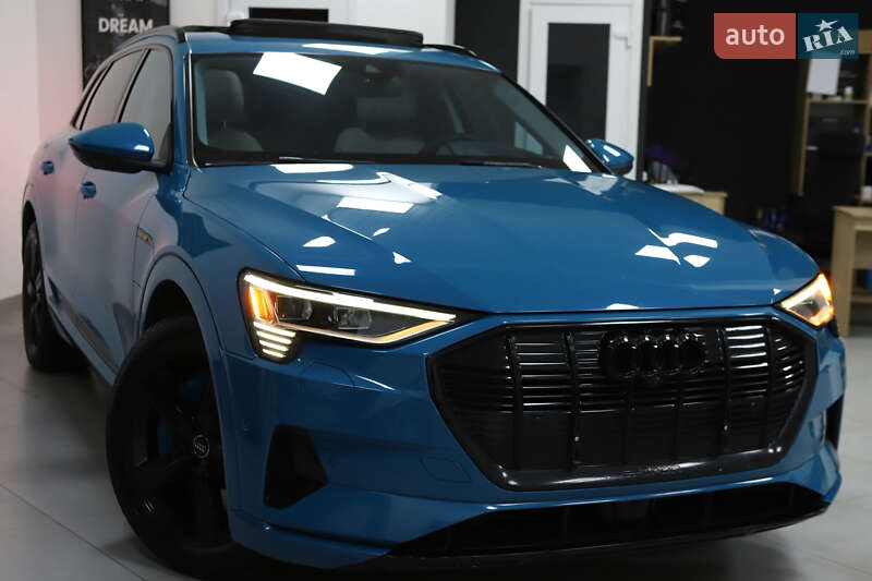 Внедорожник / Кроссовер Audi e-tron 2019 в Дрогобыче