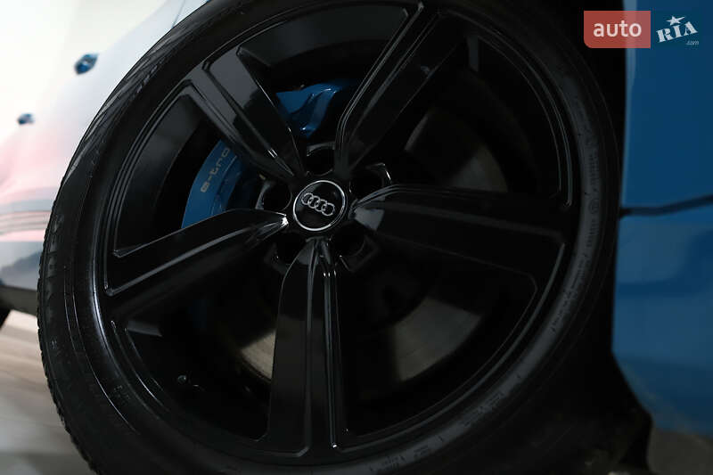 Внедорожник / Кроссовер Audi e-tron 2019 в Дрогобыче