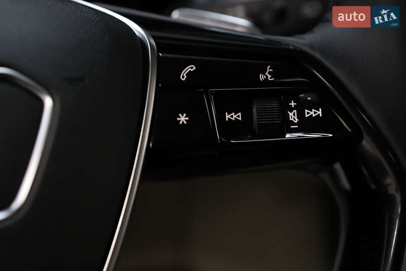 Внедорожник / Кроссовер Audi e-tron 2019 в Дрогобыче