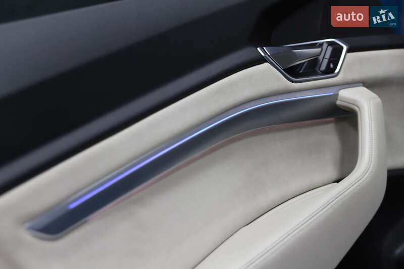 Внедорожник / Кроссовер Audi e-tron 2019 в Дрогобыче