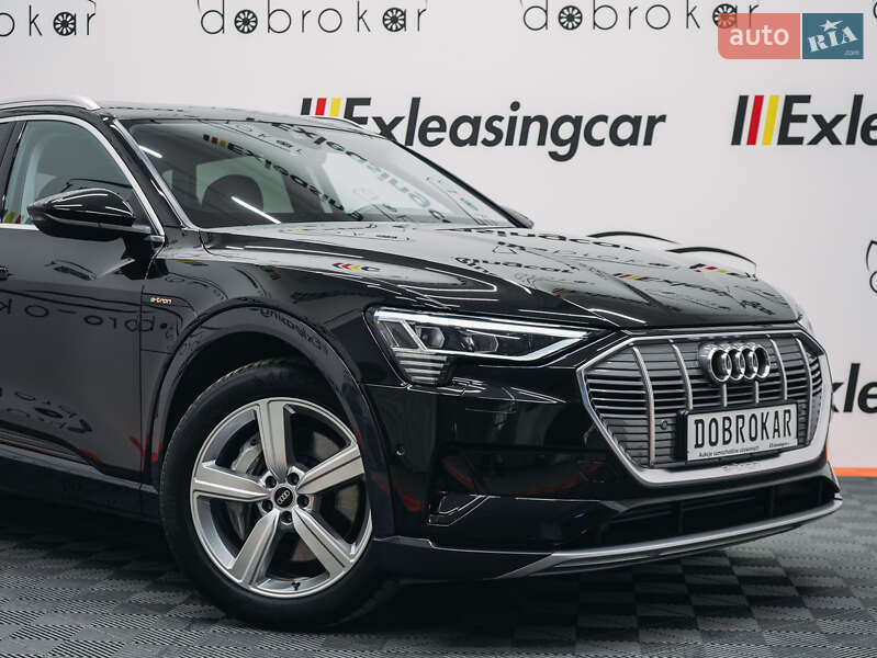 Внедорожник / Кроссовер Audi e-tron 2022 в Львове