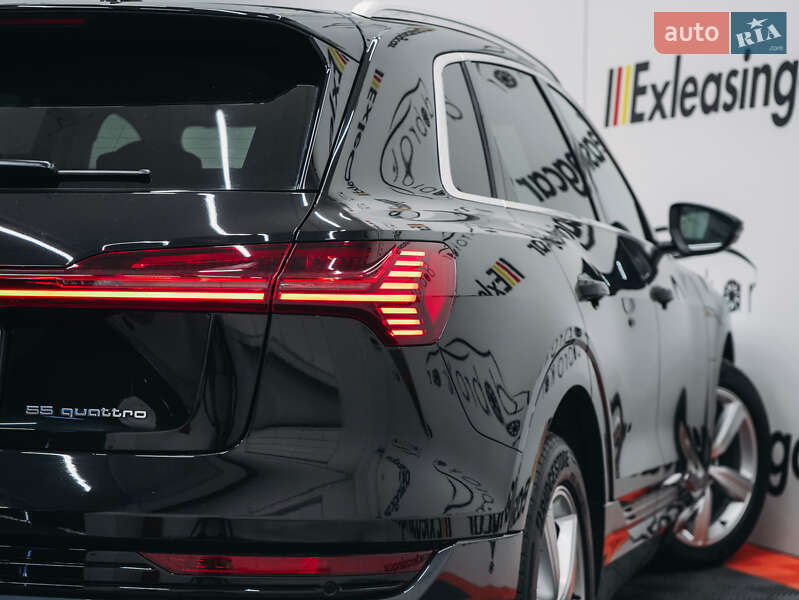 Внедорожник / Кроссовер Audi e-tron 2022 в Львове