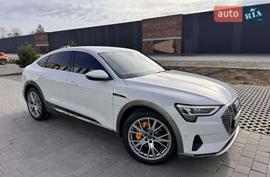 Внедорожник / Кроссовер Audi e-tron 2023 в Хмельницком