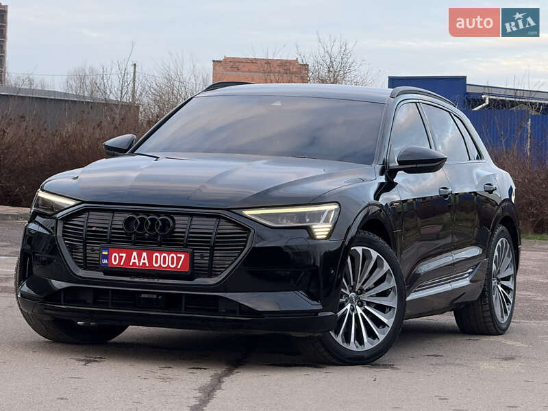 Позашляховик / Кросовер Audi e-tron 2019 в Дрогобичі