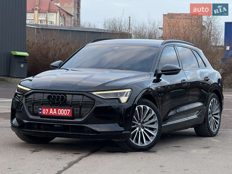 Позашляховик / Кросовер Audi e-tron 2019 в Дрогобичі