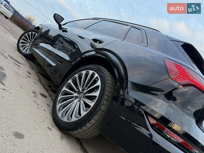 Позашляховик / Кросовер Audi e-tron 2019 в Дрогобичі