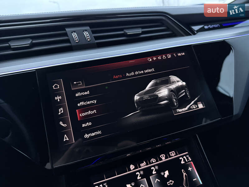 Позашляховик / Кросовер Audi e-tron 2019 в Дрогобичі