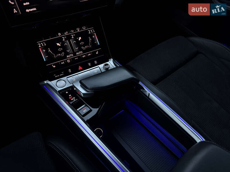 Позашляховик / Кросовер Audi e-tron 2019 в Дрогобичі