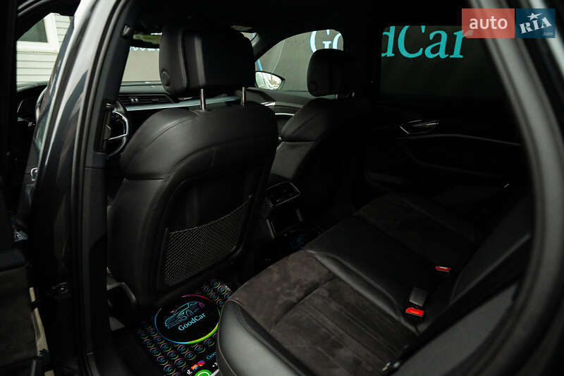 Внедорожник / Кроссовер Audi e-tron 2020 в Луцке фото 44 Внедорожник / Кроссовер Audi e-tron 2020 в Луцке