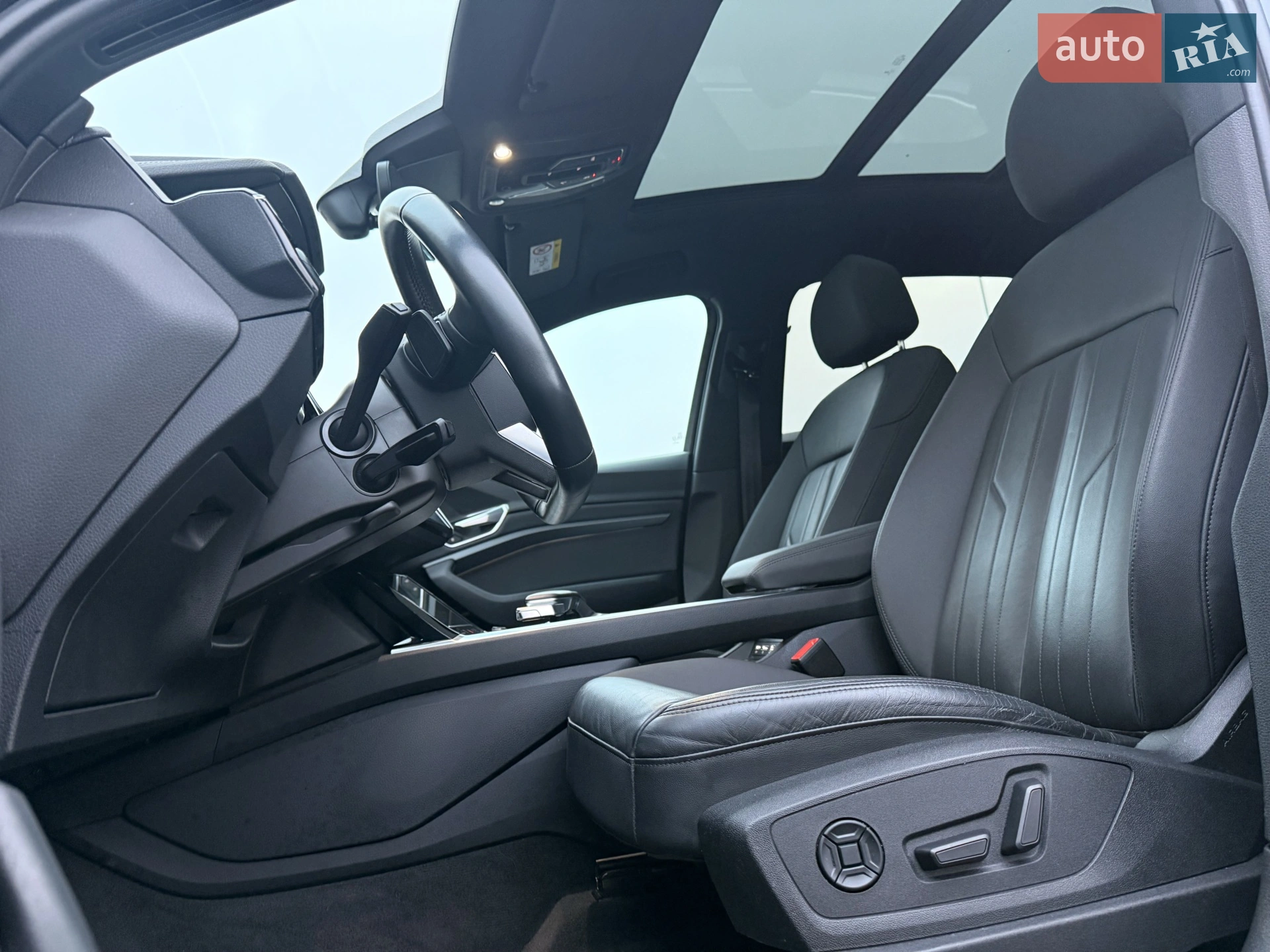 2020 Audi e-tron - мініатюра 34