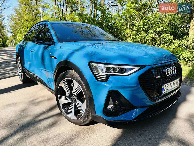Внедорожник / Кроссовер Audi e-tron 2020 в Киеве фото 20 Внедорожник / Кроссовер Audi e-tron 2020 в Киеве