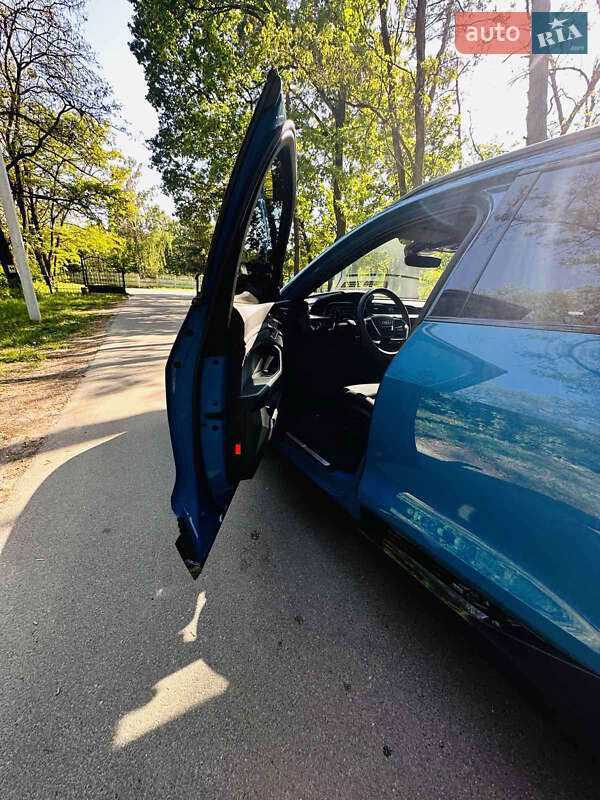 Внедорожник / Кроссовер Audi e-tron 2020 в Киеве фото 31 Внедорожник / Кроссовер Audi e-tron 2020 в Киеве