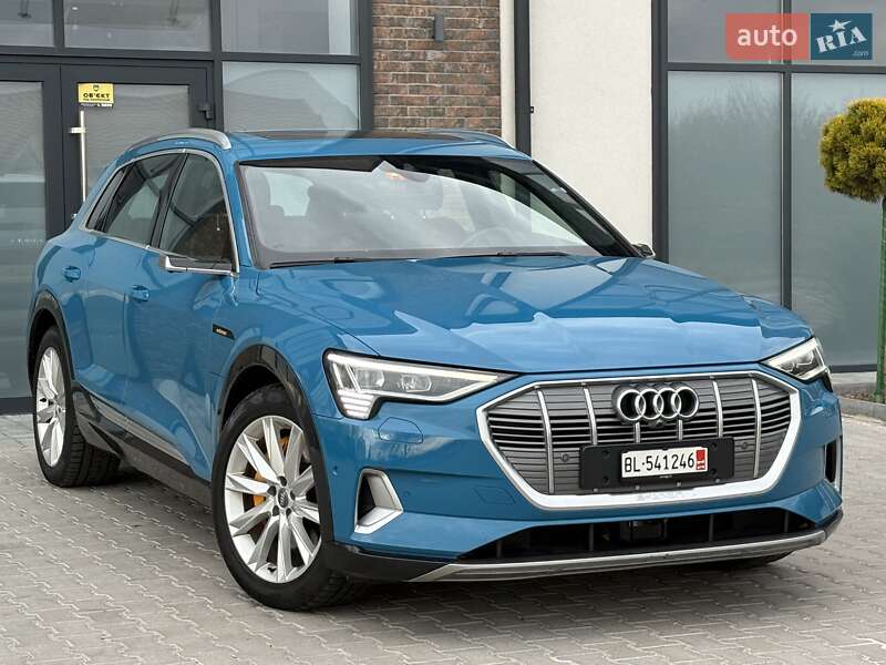 Внедорожник / Кроссовер Audi e-tron 2019 в Тернополе