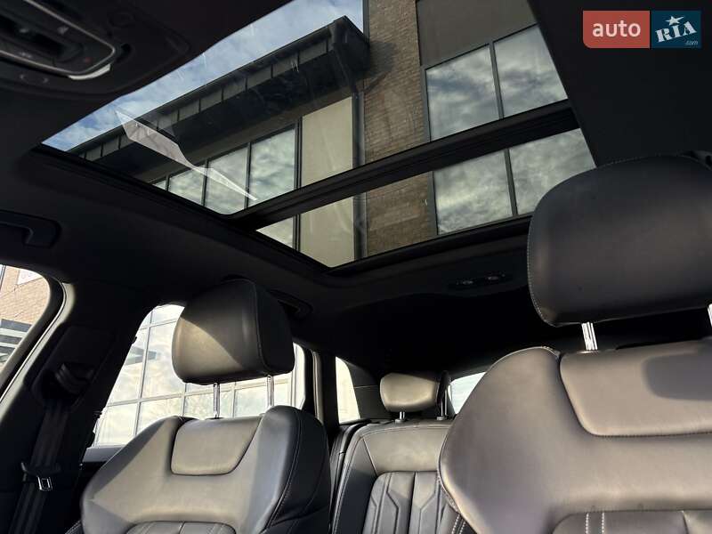 Внедорожник / Кроссовер Audi e-tron 2019 в Тернополе