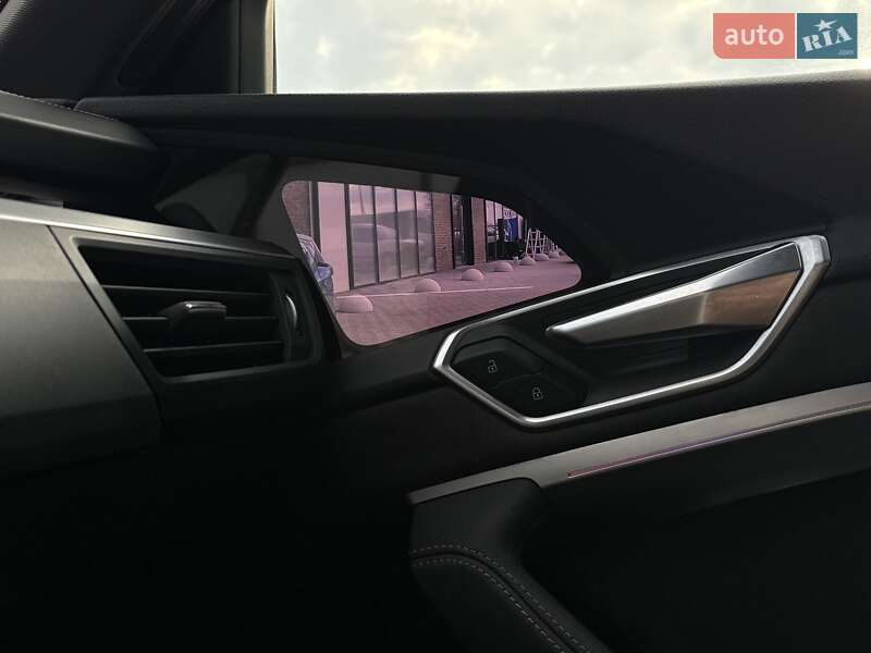 Внедорожник / Кроссовер Audi e-tron 2019 в Тернополе