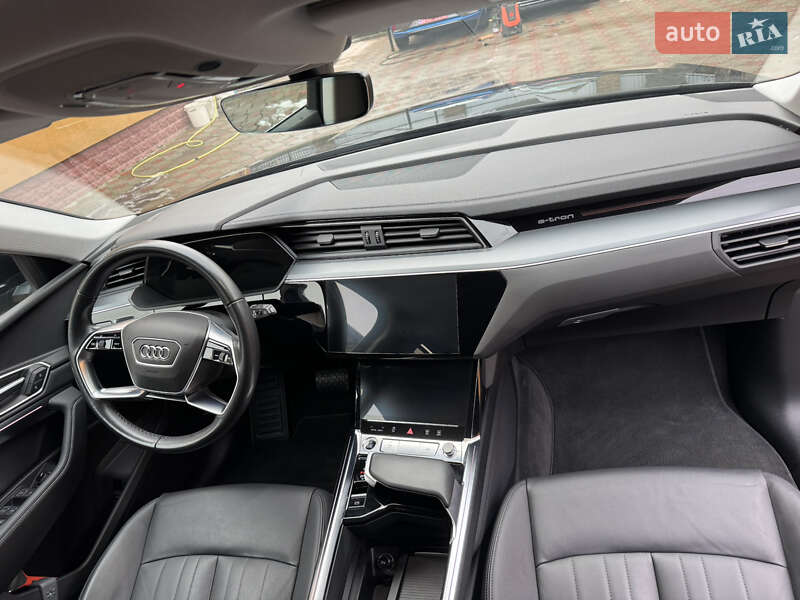 Внедорожник / Кроссовер Audi e-tron 2021 в Ровно фото 38 Внедорожник / Кроссовер Audi e-tron 2021 в Ровно