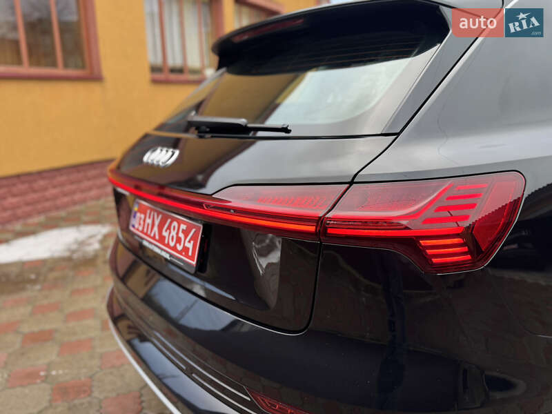 Внедорожник / Кроссовер Audi e-tron 2021 в Ровно фото 64 Внедорожник / Кроссовер Audi e-tron 2021 в Ровно