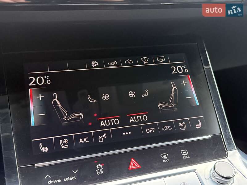 Внедорожник / Кроссовер Audi e-tron 2019 в Дрогобыче фото 44 Внедорожник / Кроссовер Audi e-tron 2019 в Дрогобыче