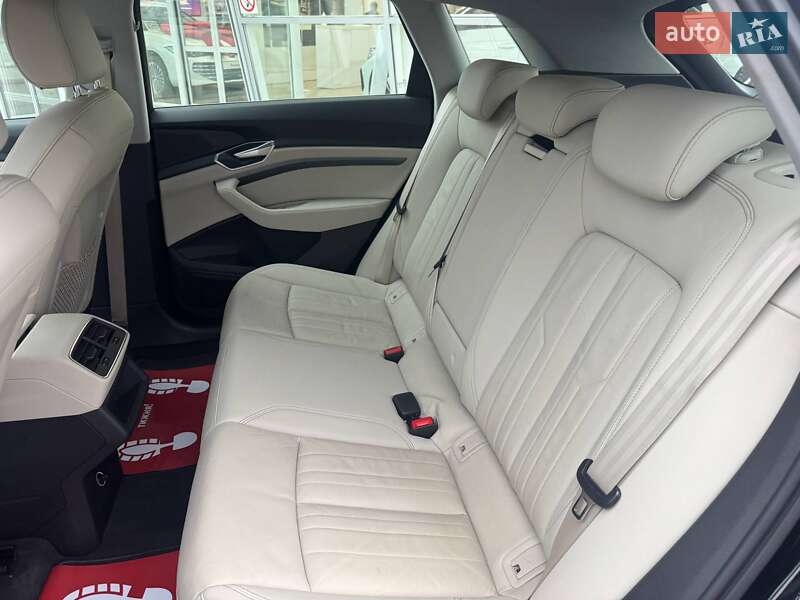 Внедорожник / Кроссовер Audi e-tron 2019 в Черновцах фото 17 Внедорожник / Кроссовер Audi e-tron 2019 в Черновцах