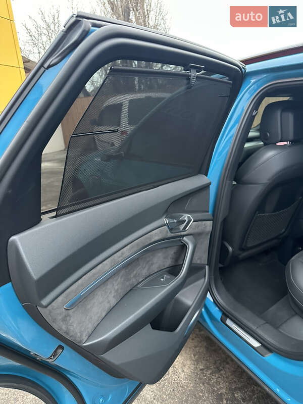 Внедорожник / Кроссовер Audi e-tron 2020 в Кривом Озере