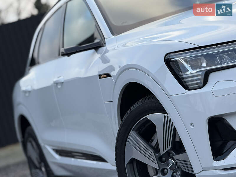 Внедорожник / Кроссовер Audi e-tron 2019 в Дрогобыче фото 10 Внедорожник / Кроссовер Audi e-tron 2019 в Дрогобыче