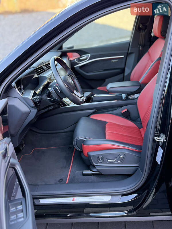 Внедорожник / Кроссовер Audi e-tron 2022 в Львове