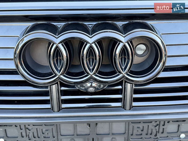 Внедорожник / Кроссовер Audi e-tron 2022 в Львове